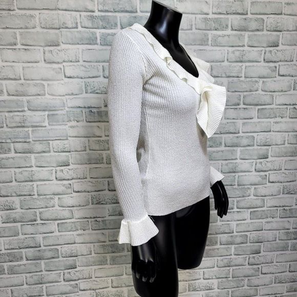Vintage 70s Marbella Knits California Off White Ribbed Flutter Vneck Knit Top - Picture 5 of 7